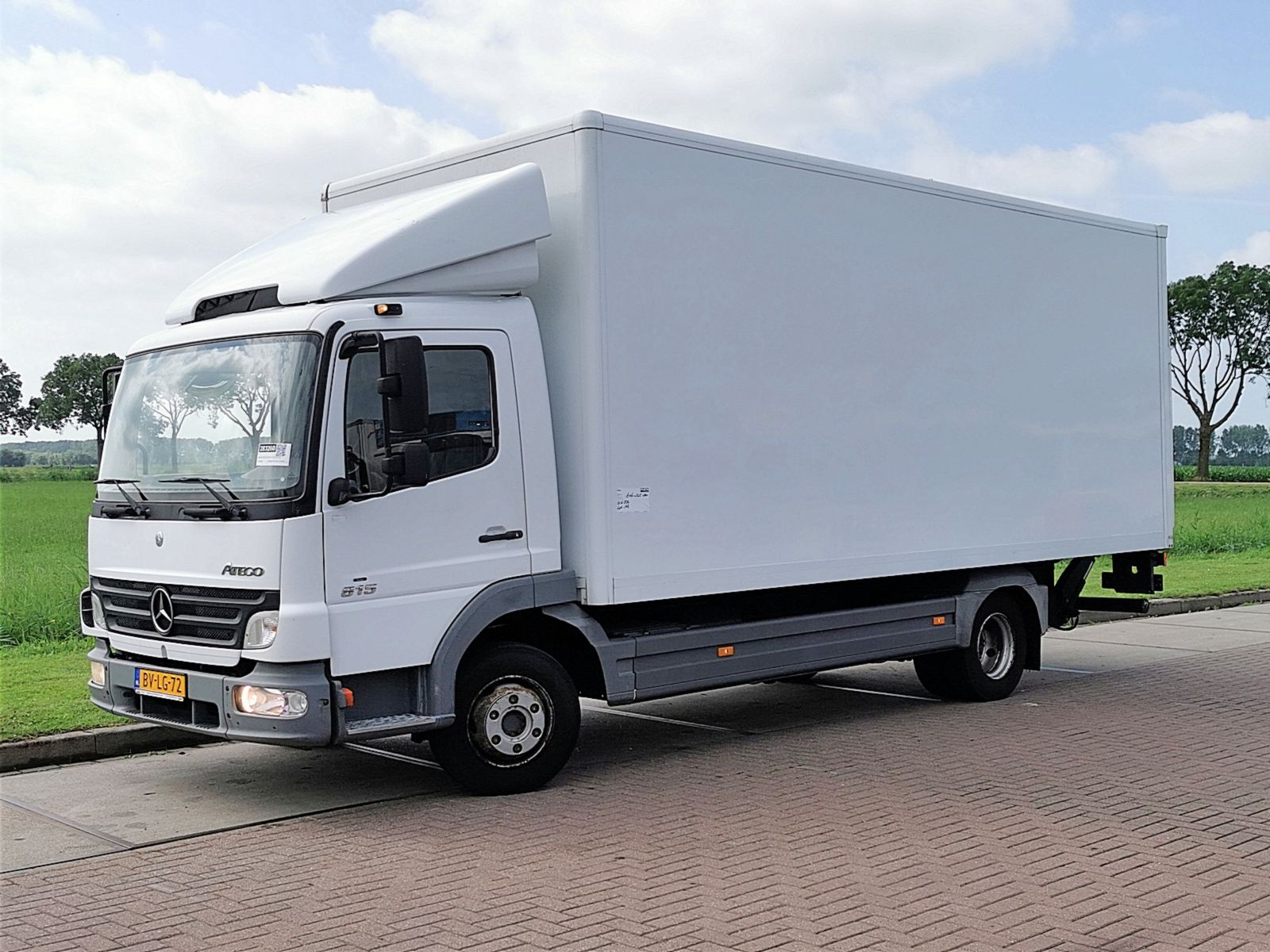 Mercedes-Benz Atego Mercedes-Benz Atego